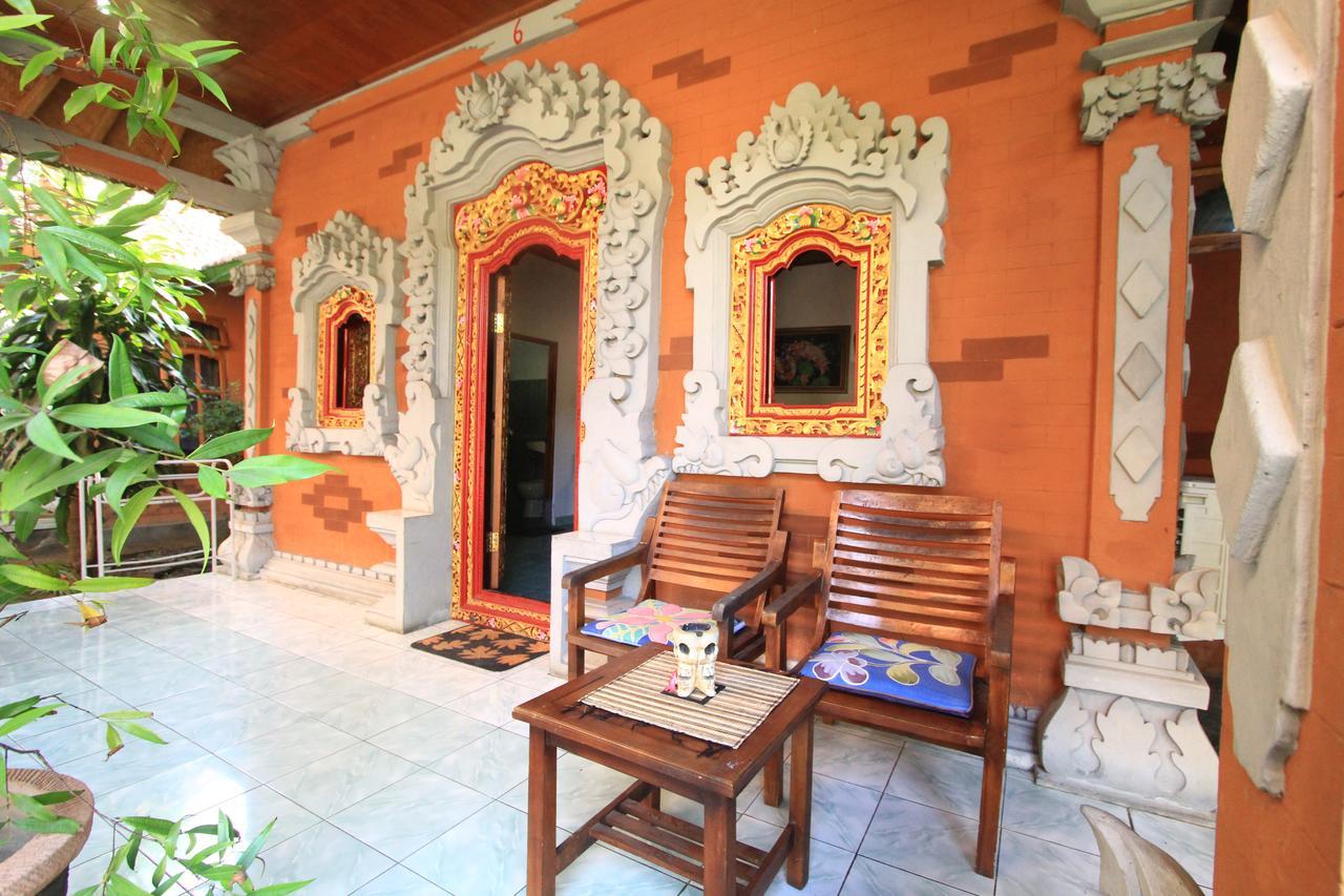 Hotel Pondok Wisata Elsa 2 Lovina Exterior foto